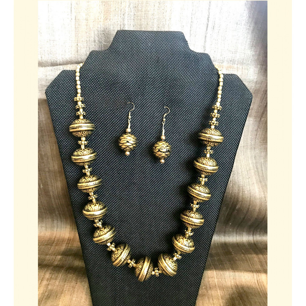 CBHJ13 Antique gold bead set